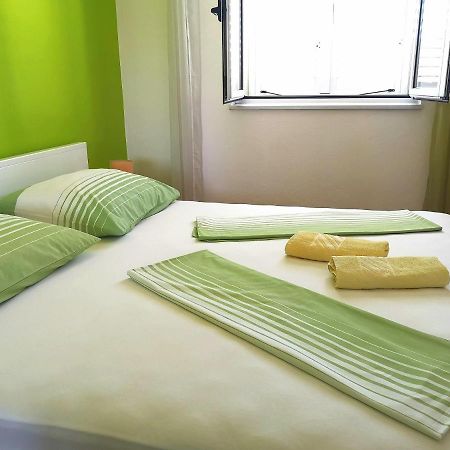 Apartment Vucic Makarska Dış mekan fotoğraf