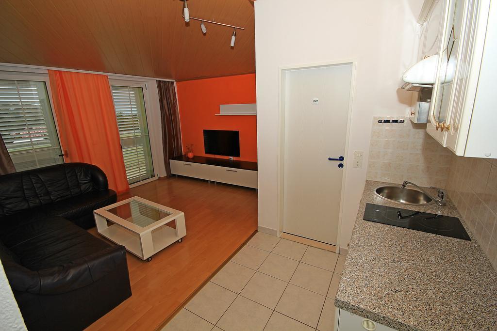 Apartment Vucic Makarska Dış mekan fotoğraf
